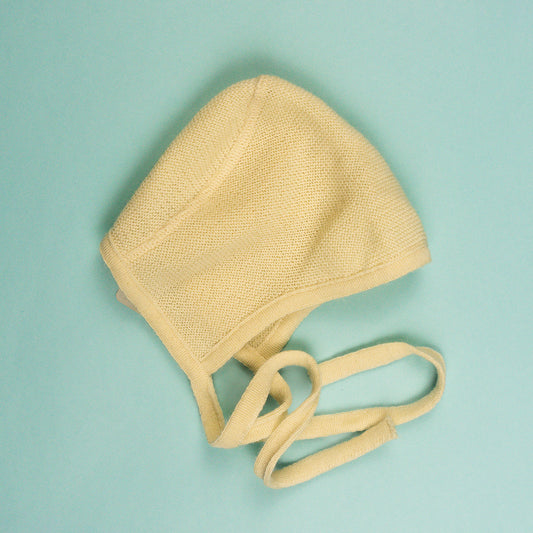 Knitted Bonnet - natural