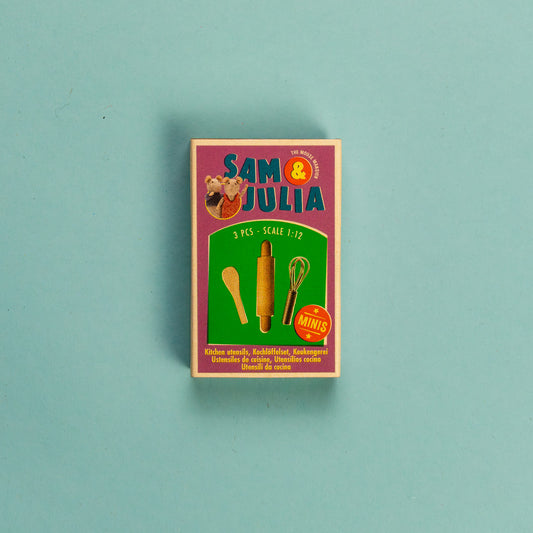 sam and Julia , doll house miniatures - Kitchen Utensils